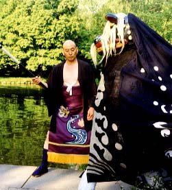 Shishi mit Lwenfhrer (Mnchen, Teehaus)